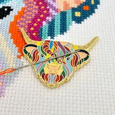 Mandala Highland Cow Needle Minder