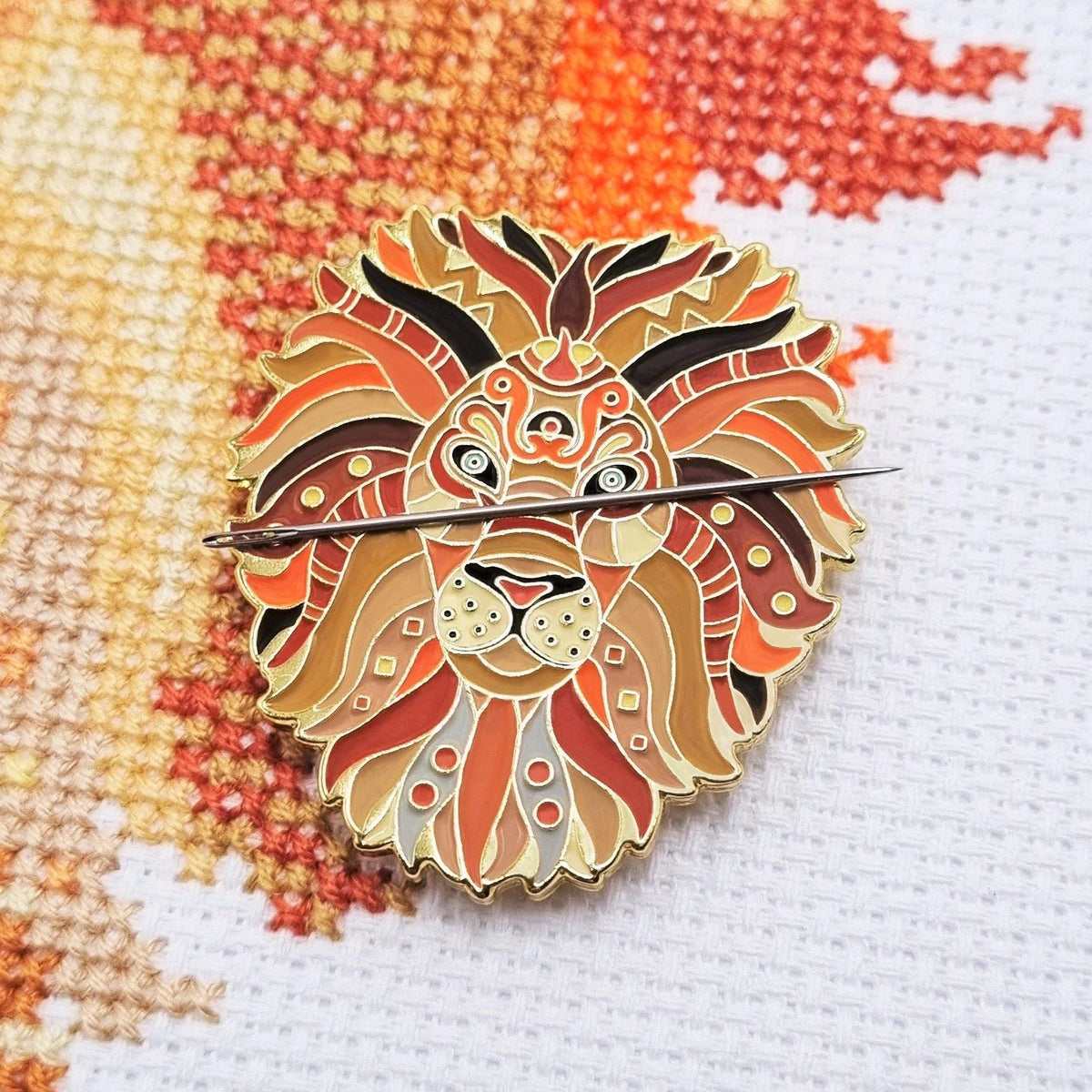 Mandala Lion Needle Minder