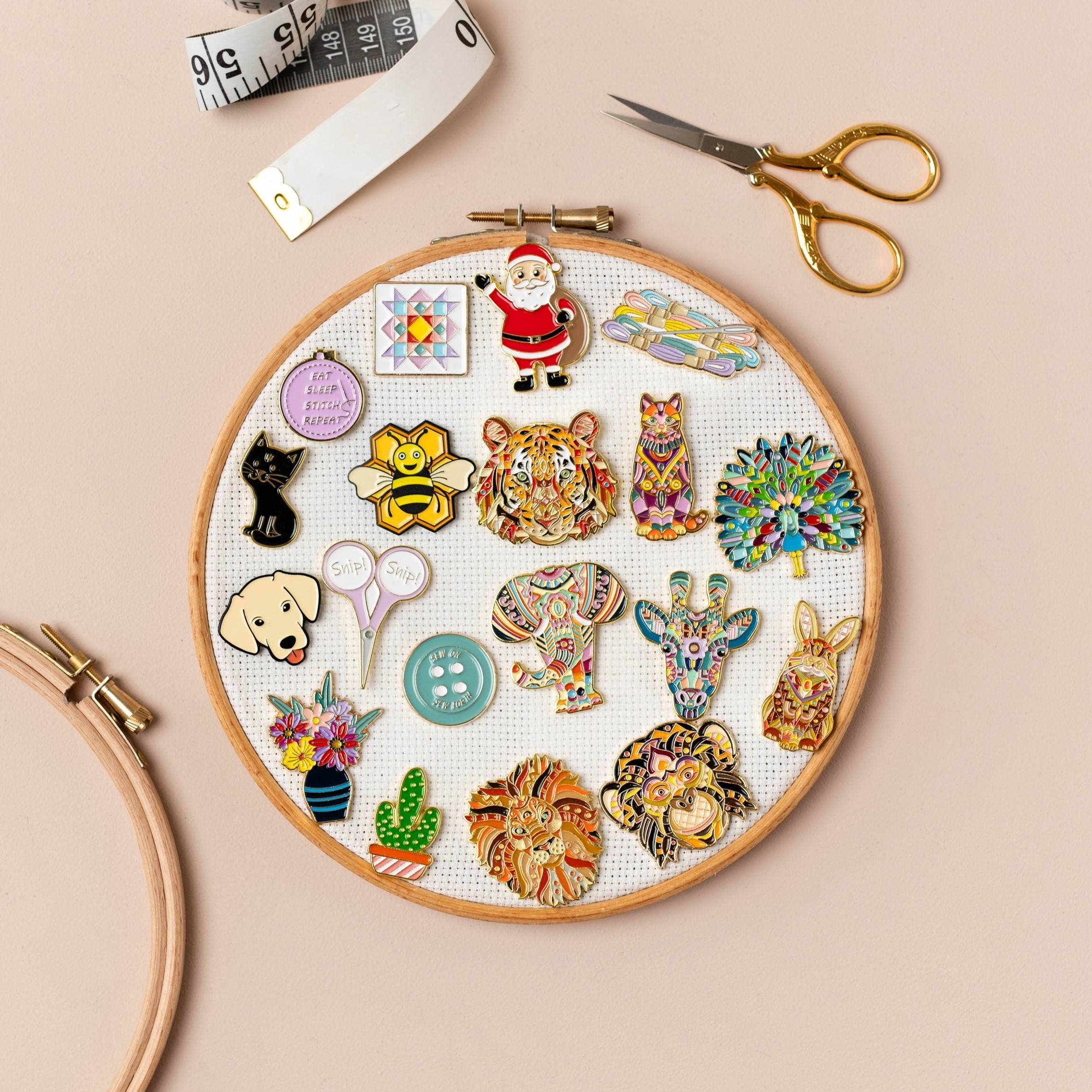 Mandala Sea Lion Magnetic Needle Minder