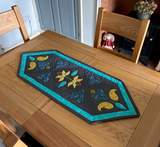 Hearts & Flowers Table Runner