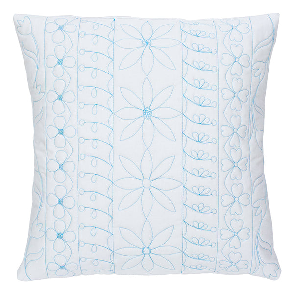 Free motion machine quilted cushion with floral motifs